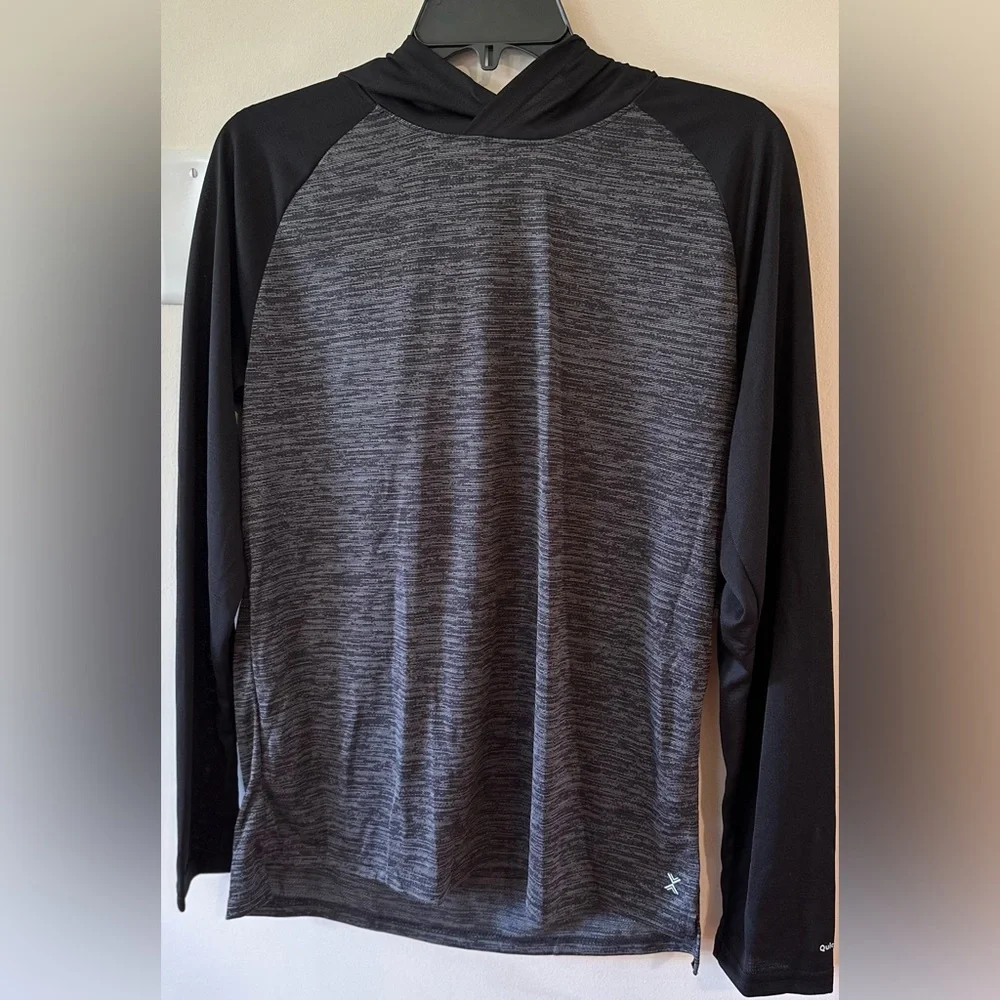 Xersion Big Boys Black/Gray Quick-Dri Lightweight Hooded Shirt NWT Size XL 18/20